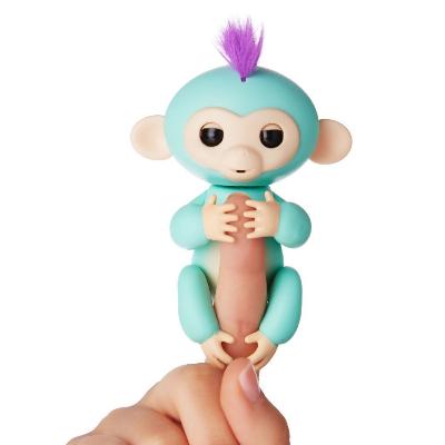 интерактивная обезьянка fingerlings baby monkey